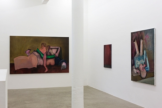 https://www.tatjanagerhard.com/cms/files/projects/painting-2014/tg_14_installationview_Rotwand_3_1600.jpg